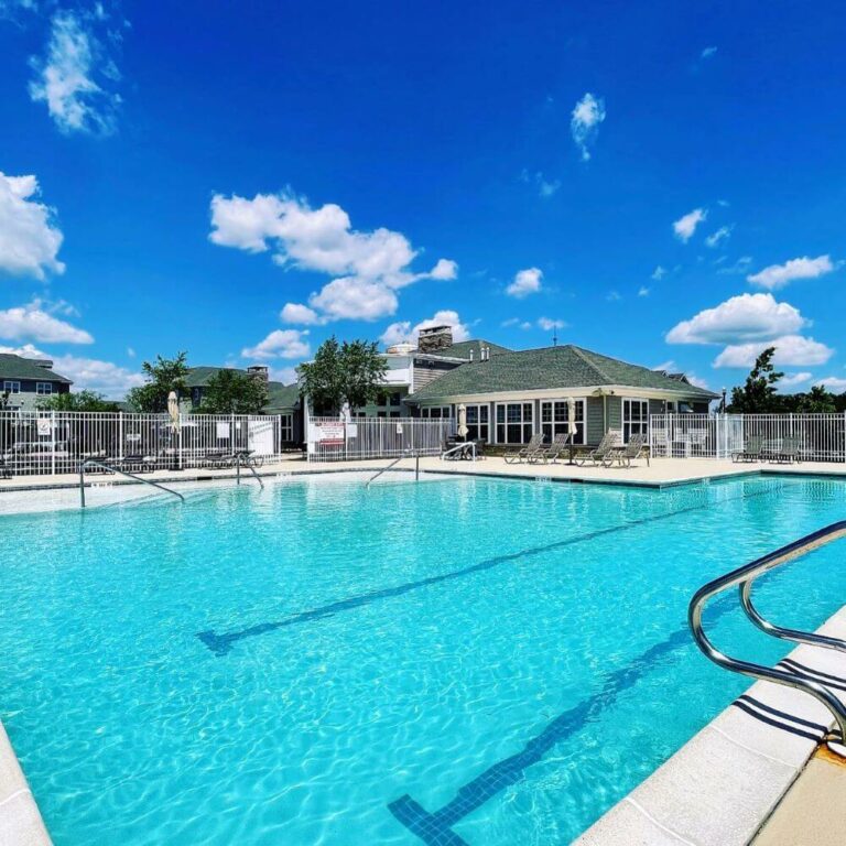 Photos of Apartments & Amenities Stafford Preserve